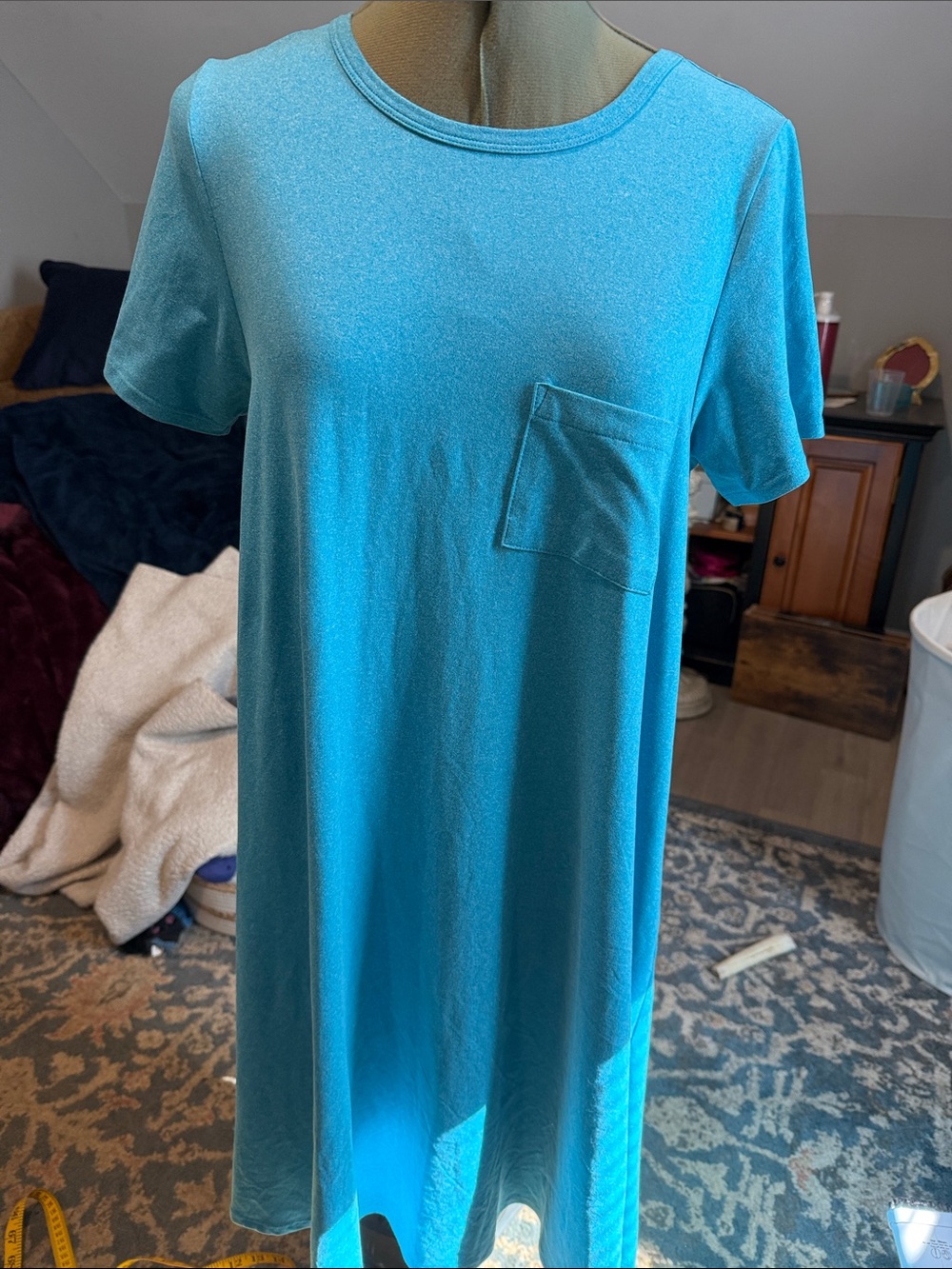 LuLaRoe Carly Teal High-Low T-Shirt Dress with Chest Pocket
